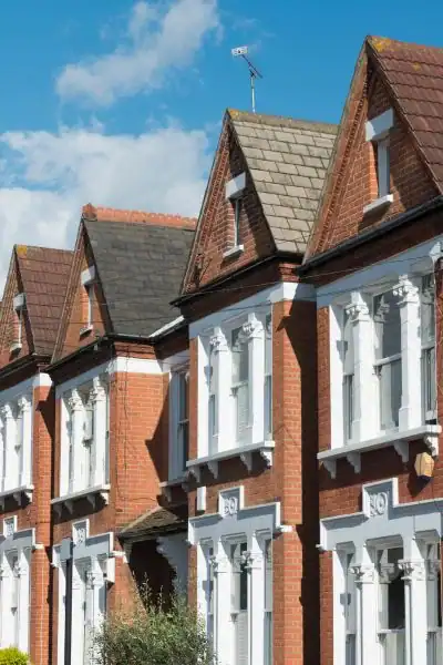 The Question Every Homeowner Asks: When Should I Serve Notice Glossop?